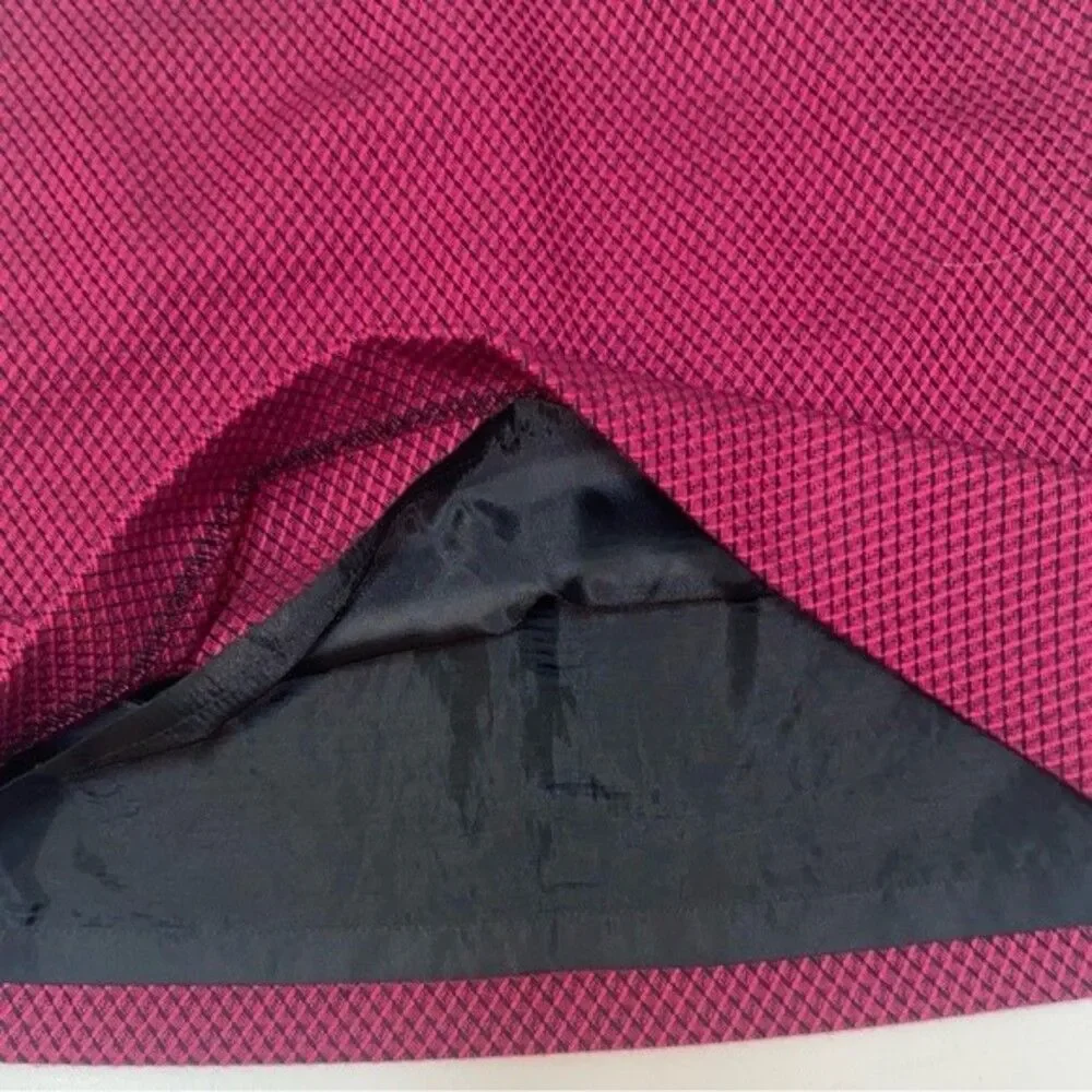 ANN TAYLOR LOFT Petite Diamond Cut Pattern Skirt